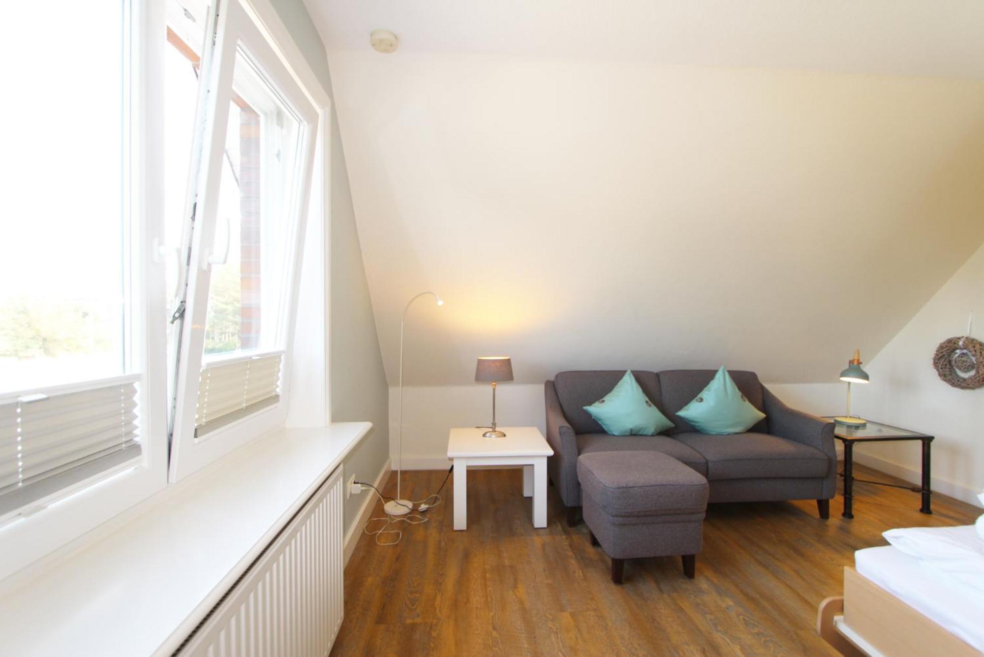 Haus Guenther - Mittelweg 1, App 1 Wenningstedt-Braderup ภายนอก รูปภาพ